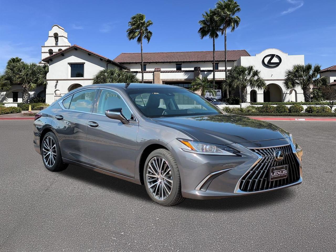 2023 Lexus ES