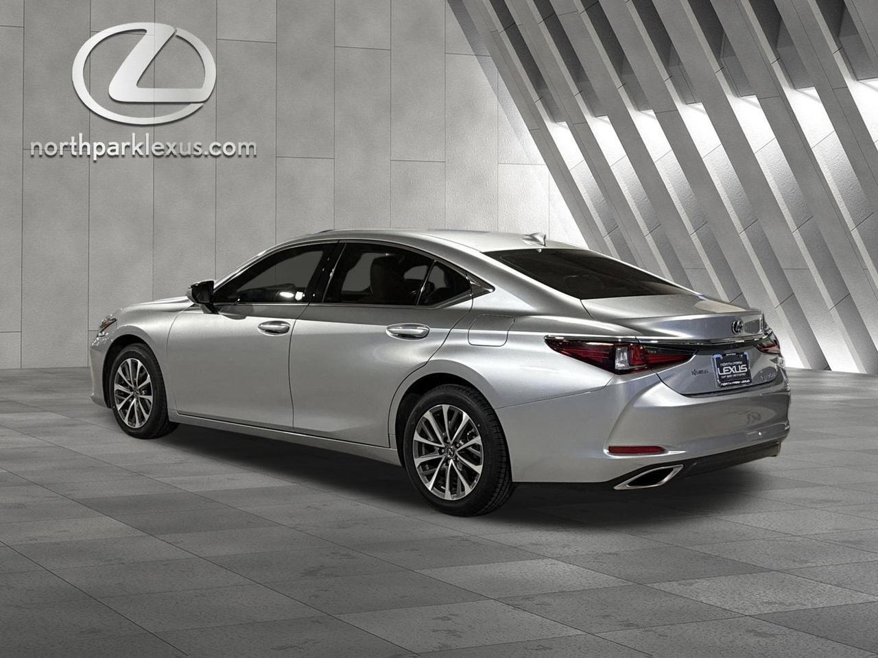 2023 Lexus ES 350