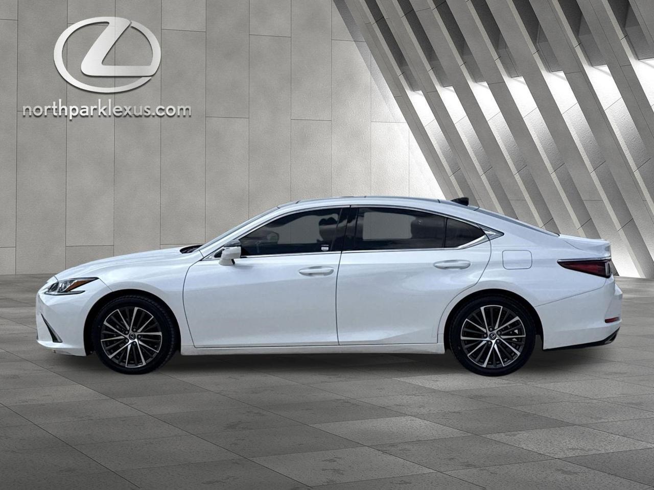 2023 Lexus ES