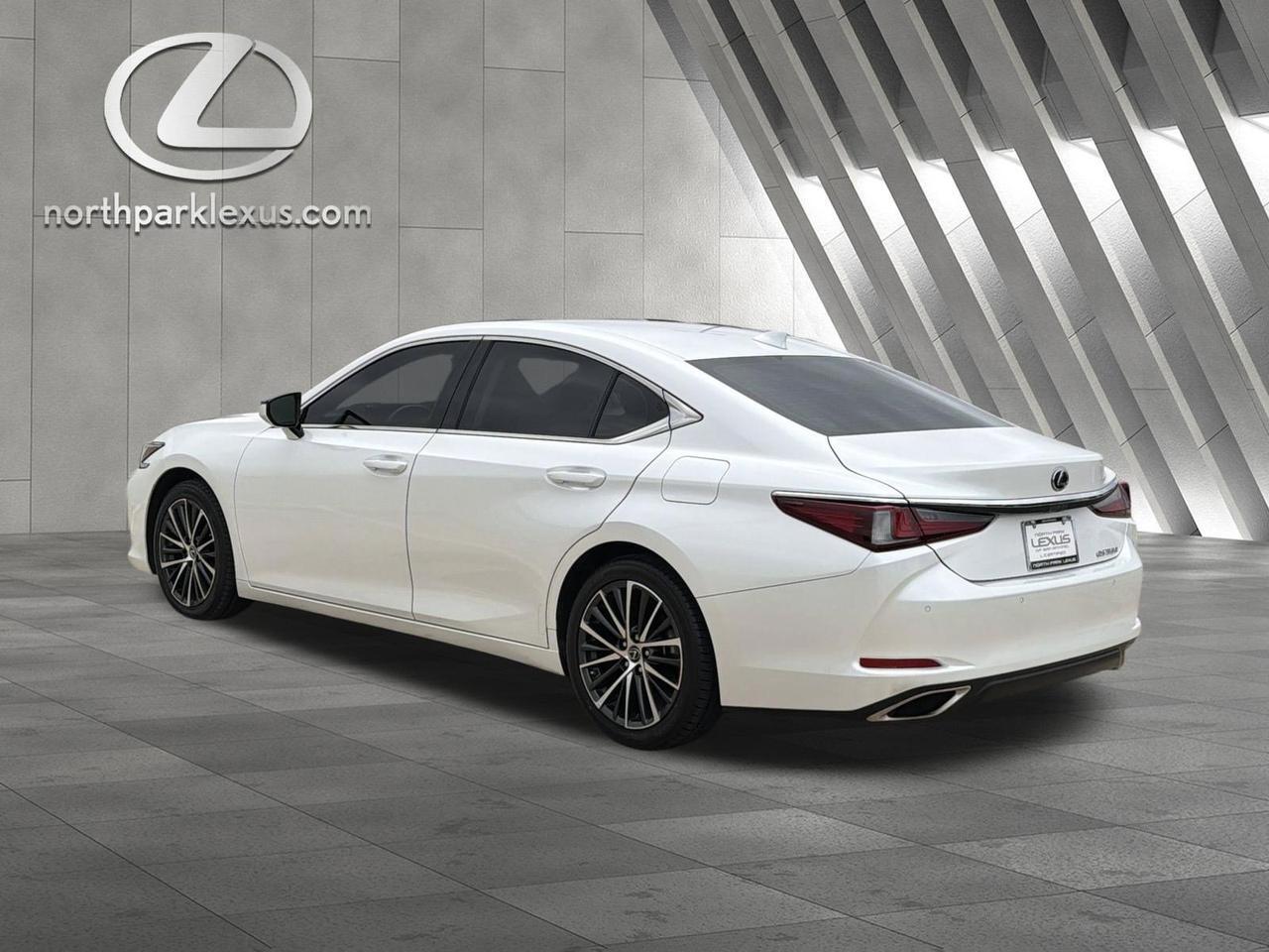2023 Lexus ES 350