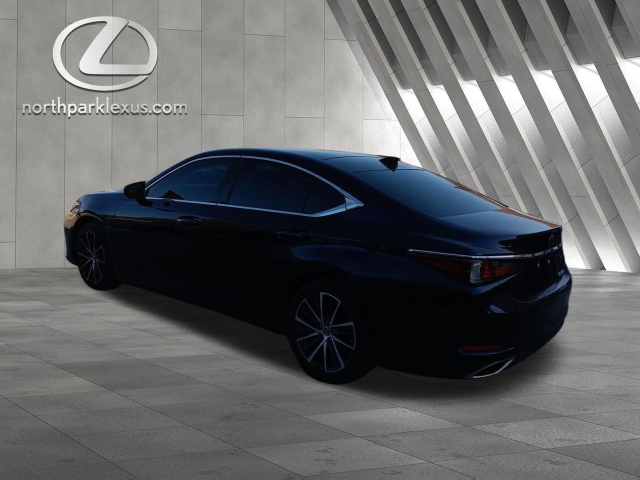 2023 Lexus ES 350