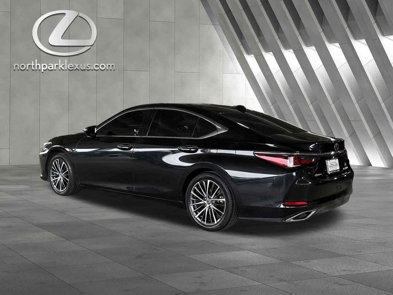 2023 Lexus ES 350