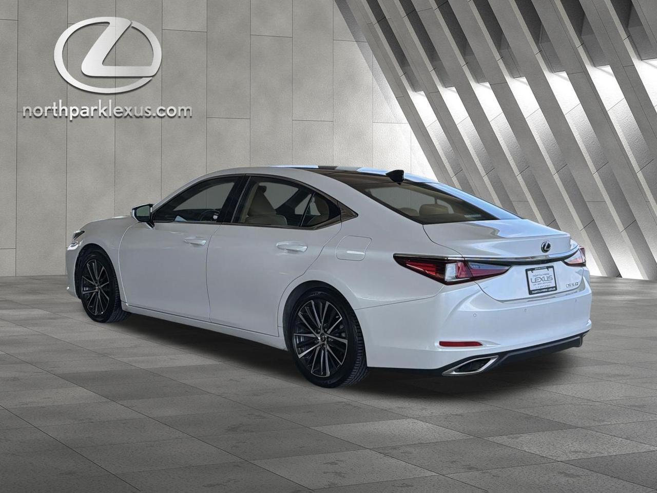 2023 Lexus ES 350
