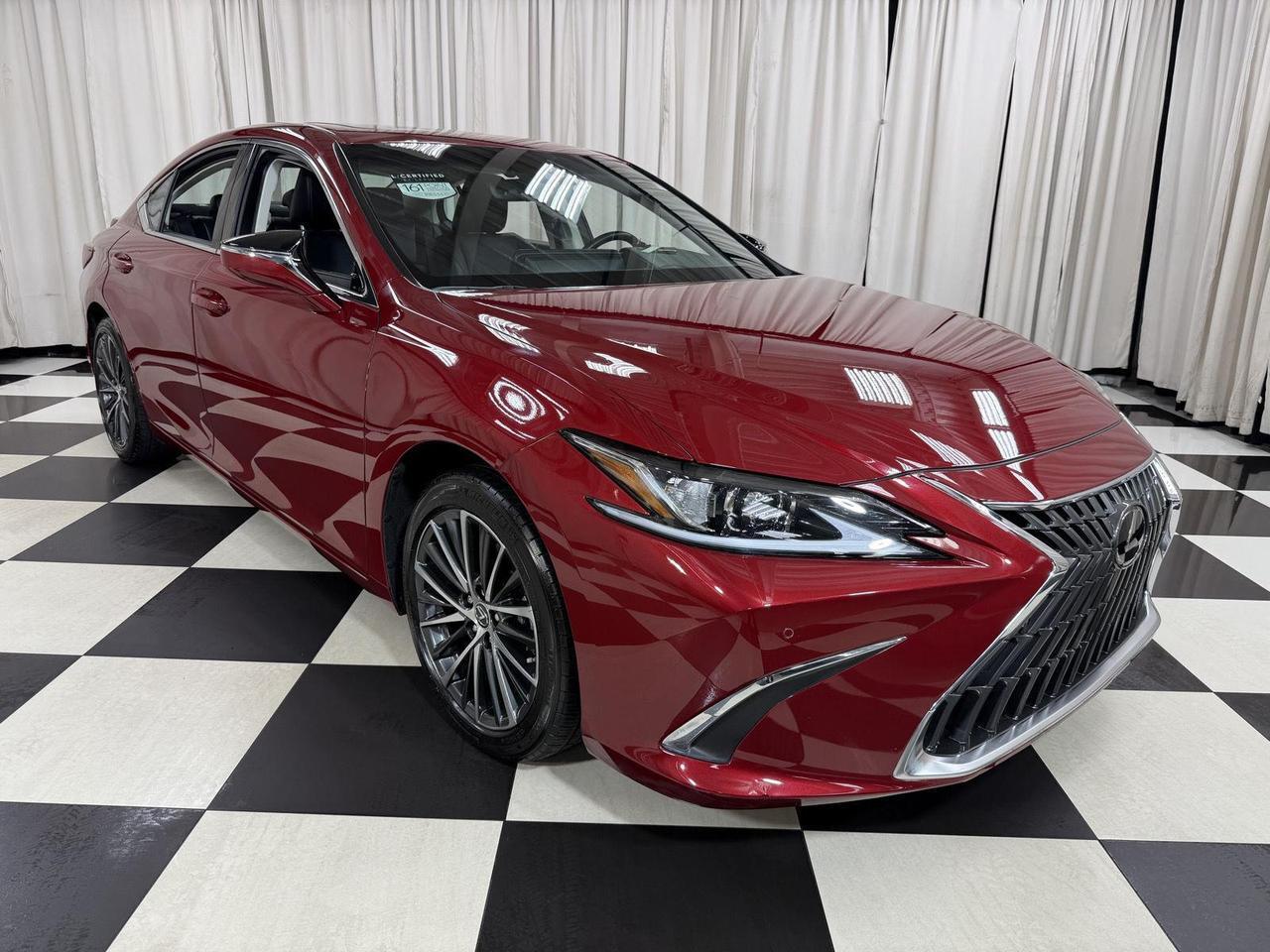 2023 Lexus ES