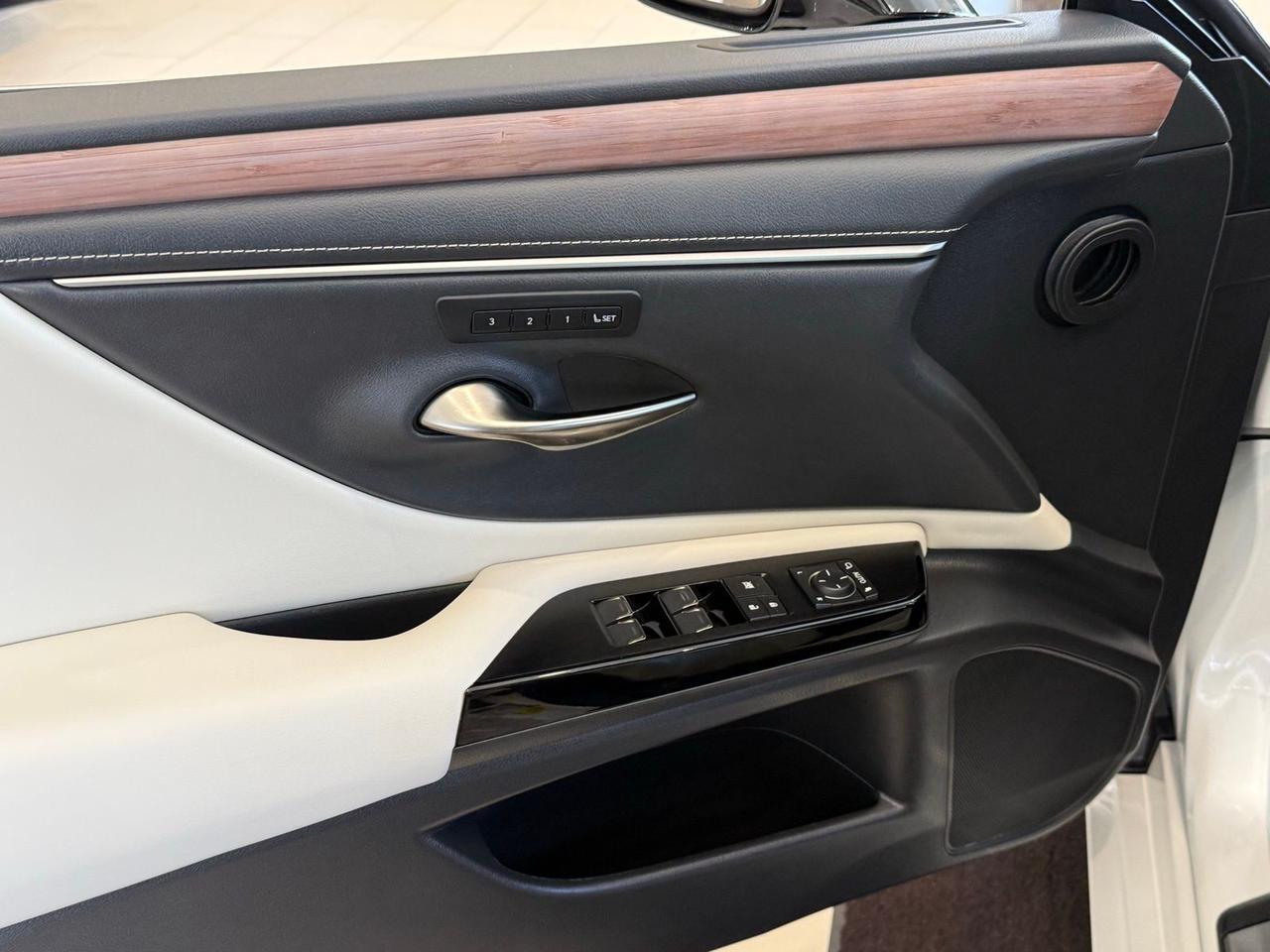 2023 Lexus ES 350 Annapolis MD