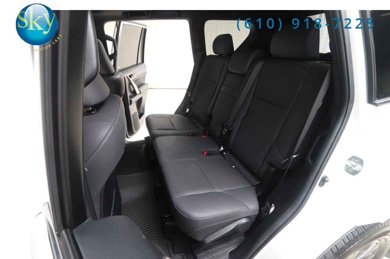 2023 Lexus GX 460 4WD Premium 7-PASSENGER West Chester PA