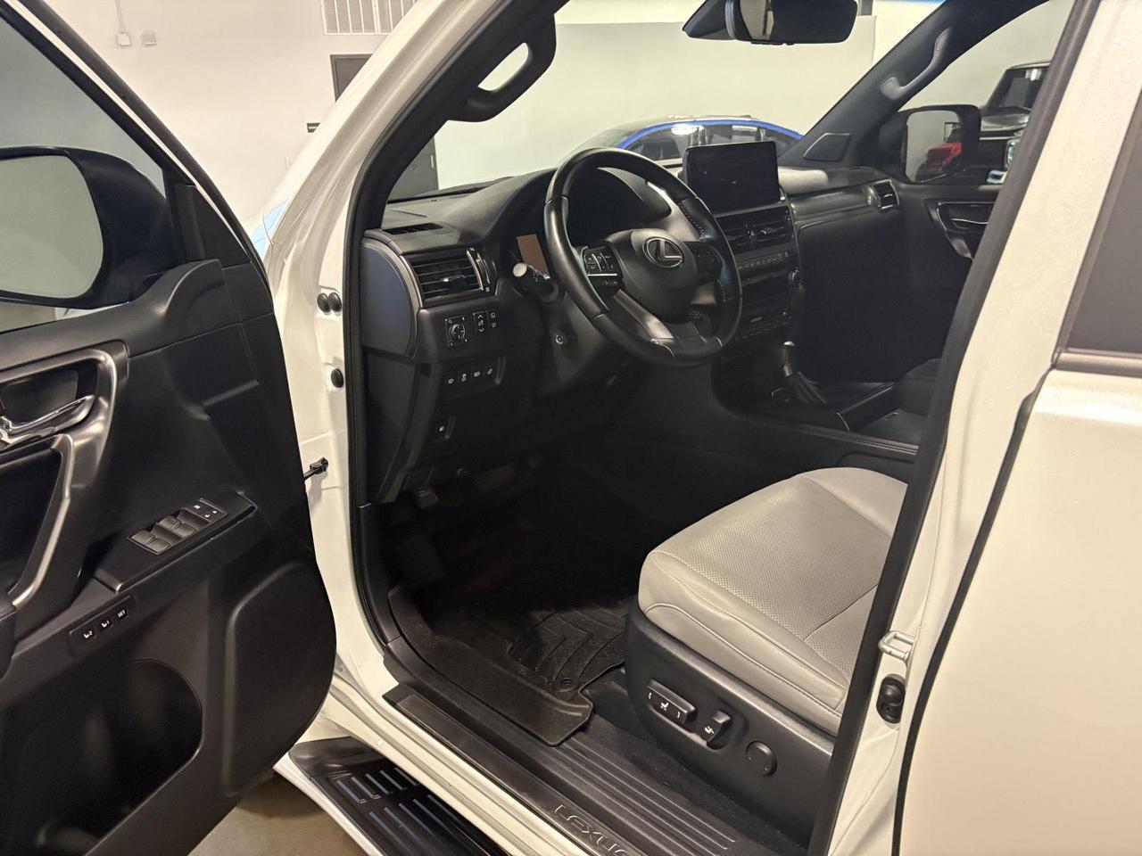 2023 Lexus GX 460 Luxury Parker CO