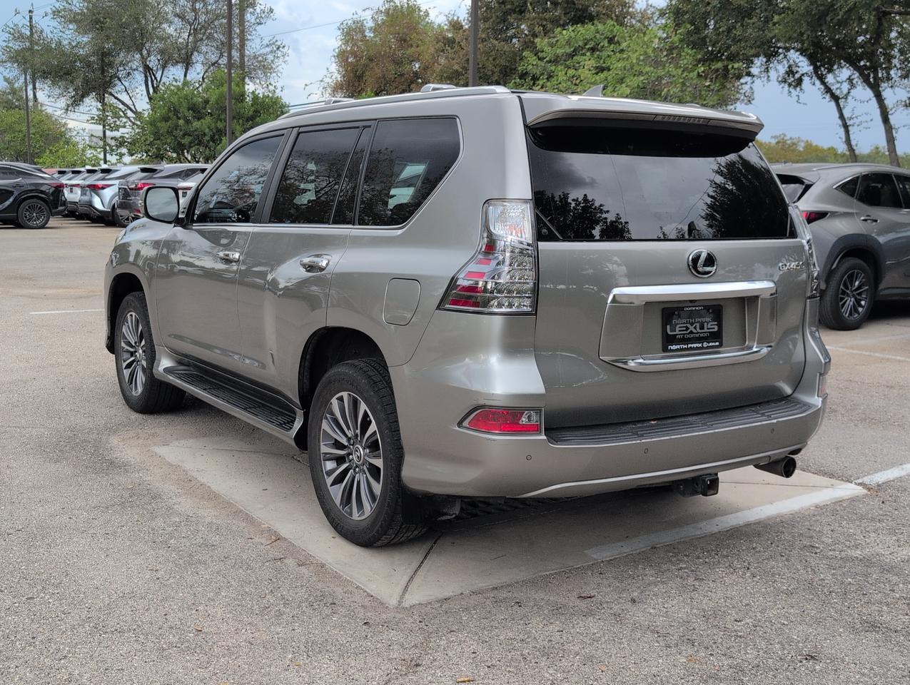 2023 Lexus GX 460 Luxury