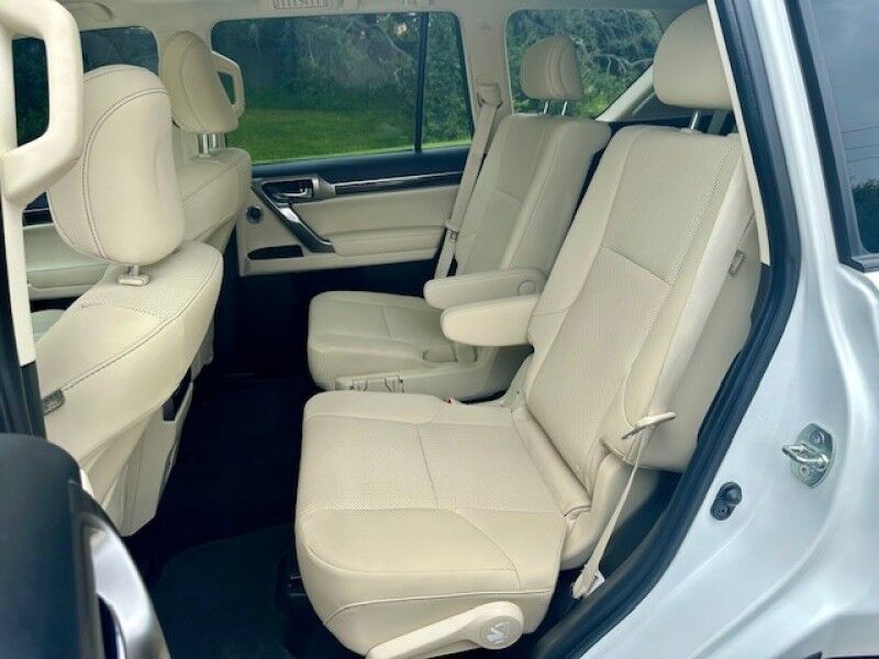 2023 Lexus GX 460 PREMIUM SUNROOF AWD ECRU COLOR PEARL WHITE ONLY 9K MILES LOWER LIP BUMPERS CHROME DELETE BLACK FREE SHIPPING IN FLORIDA Sarasota FL