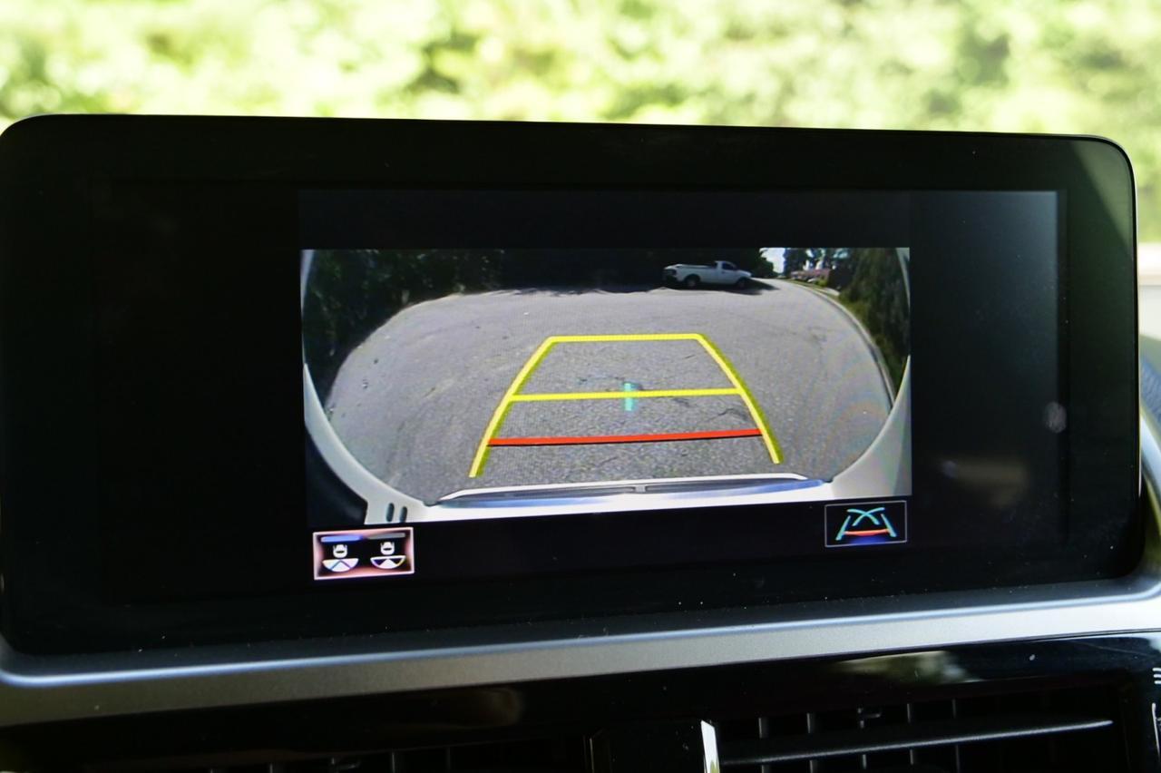 2023 Lexus GX 460 Premium AWD / 4.6L V8 / NAV / Third Row! Lincolnton NC