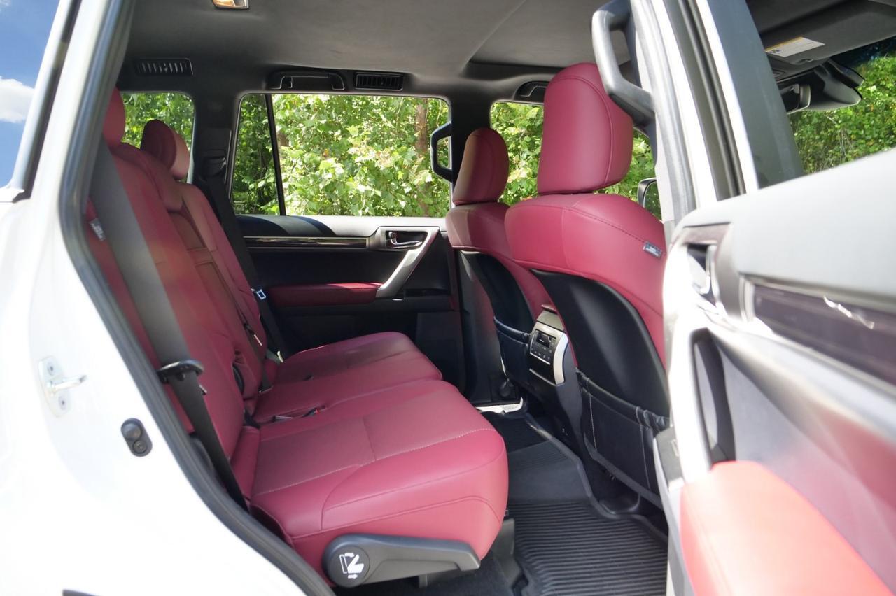 2023 Lexus GX 460 Premium AWD / 4.6L V8 / NAV / Third Row! Lincolnton NC