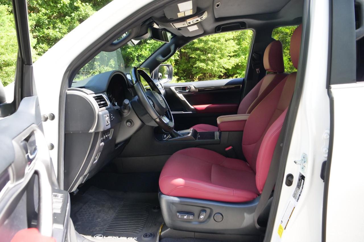 2023 Lexus GX 460 Premium AWD / 4.6L V8 / NAV / Third Row! Lincolnton NC