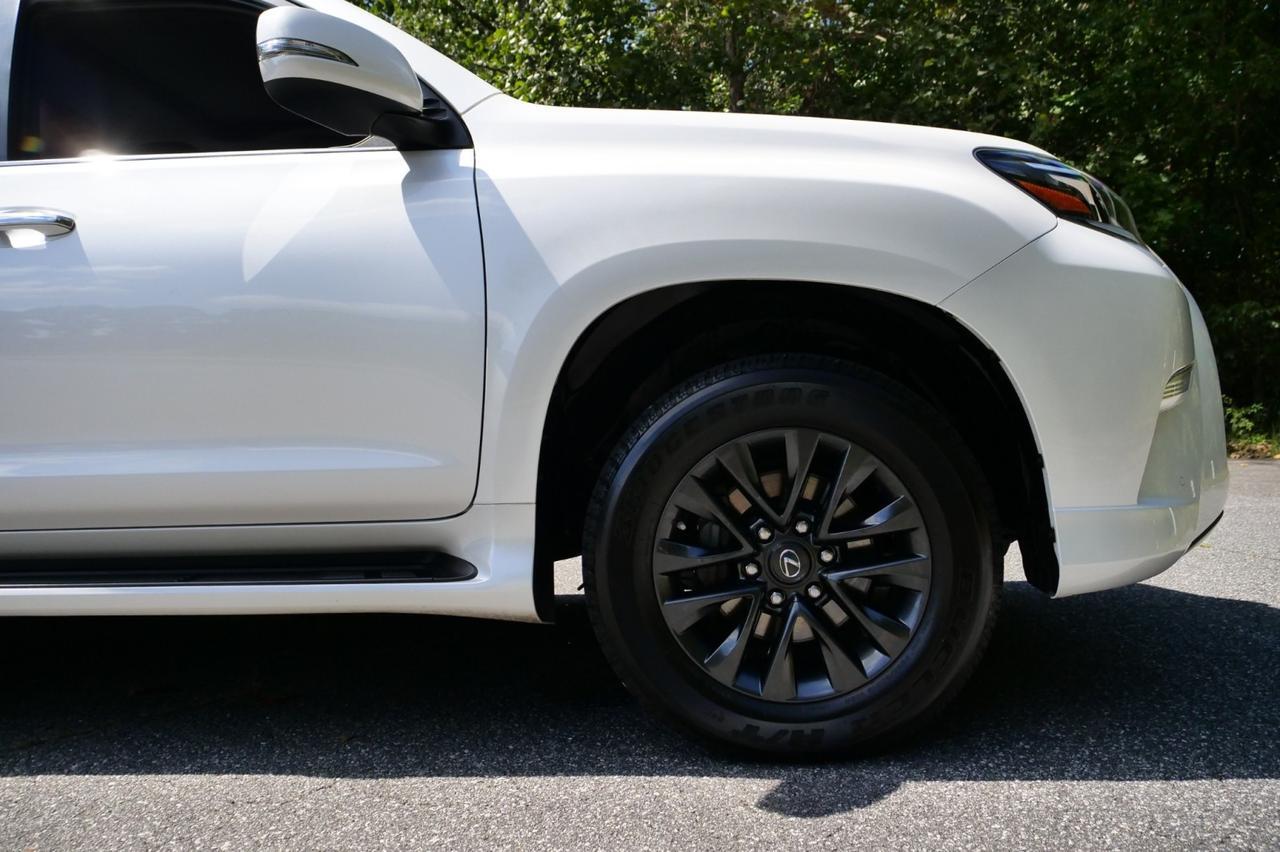 2023 Lexus GX 460 Premium AWD / 4.6L V8 / NAV / Third Row! Lincolnton NC