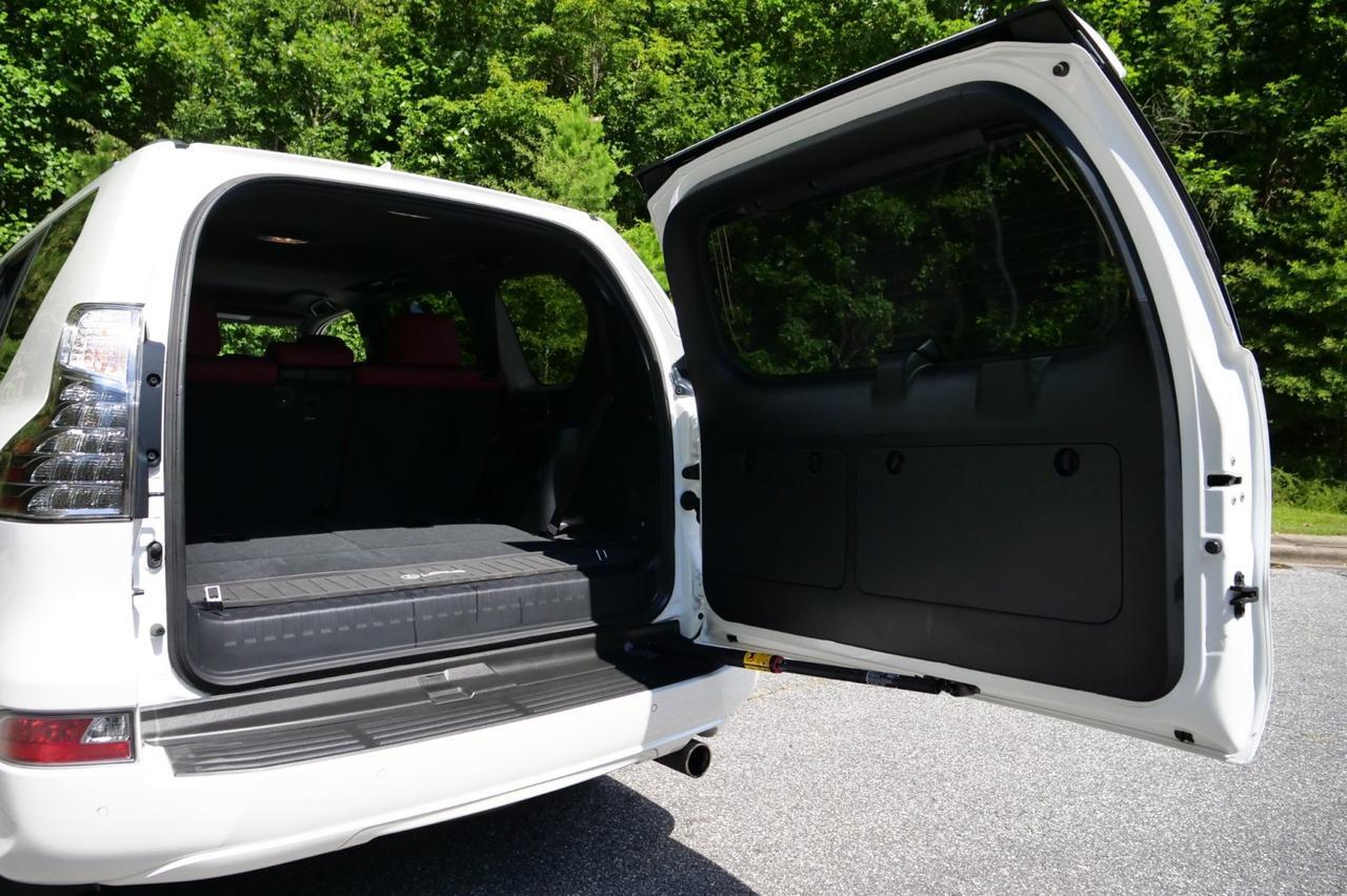 2023 Lexus GX 460 Premium AWD / 4.6L V8 / NAV / Third Row! Lincolnton NC