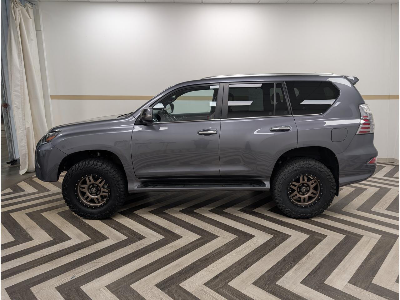 2023 Lexus GX 460 Premium Gasoline
