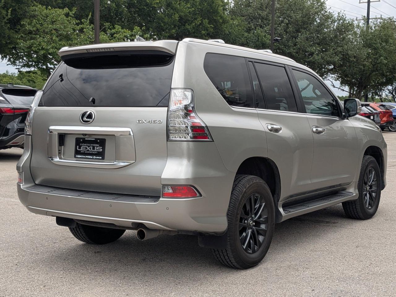 2023 Lexus GX 460 Premium