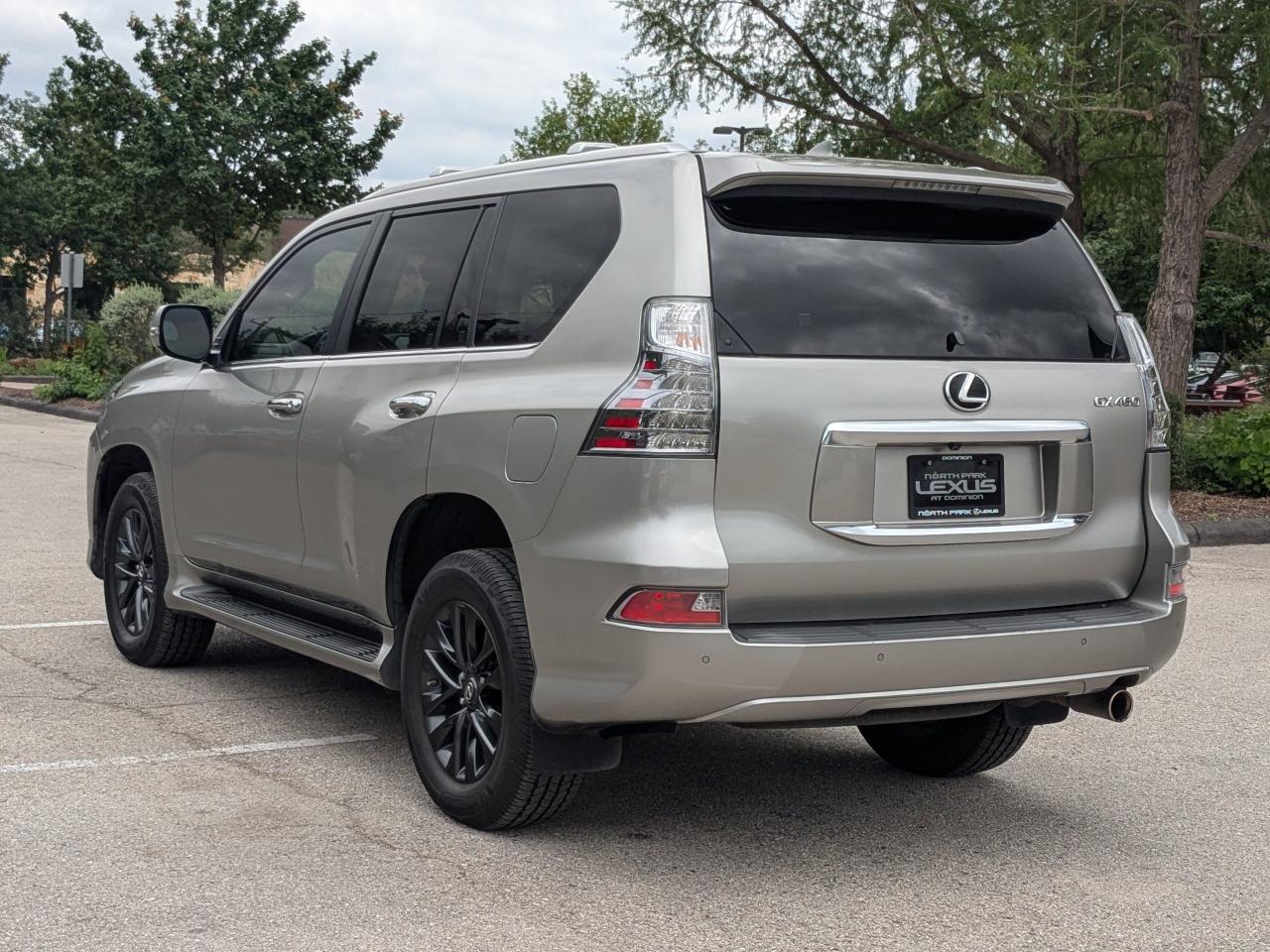 2023 Lexus GX 460 Premium