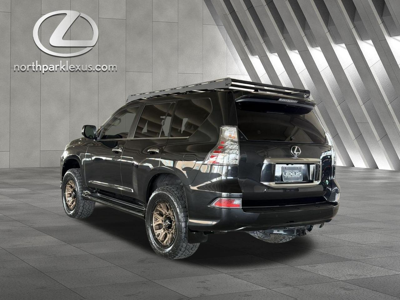 2023 Lexus GX 460 Premium