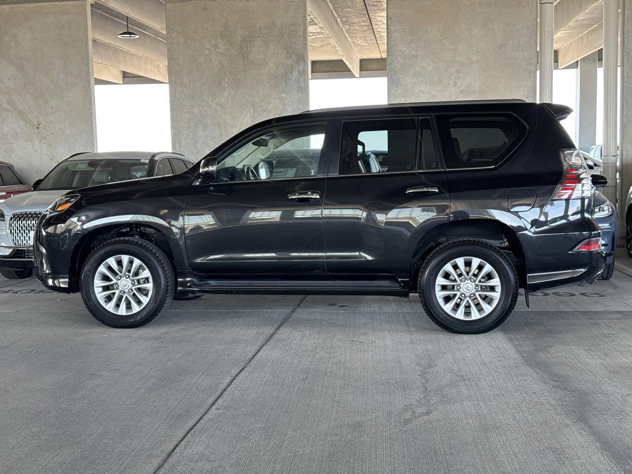 2023 Lexus GX 460 Premium
