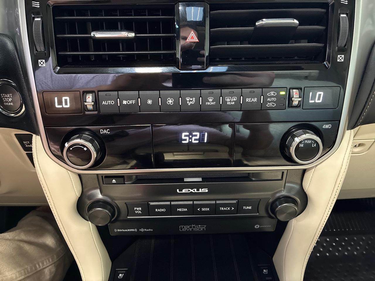 2023 Lexus GX460 Premium Plus Pkg w/ Buckets, Heated Wood & Leather Steering Wheel Houston TX