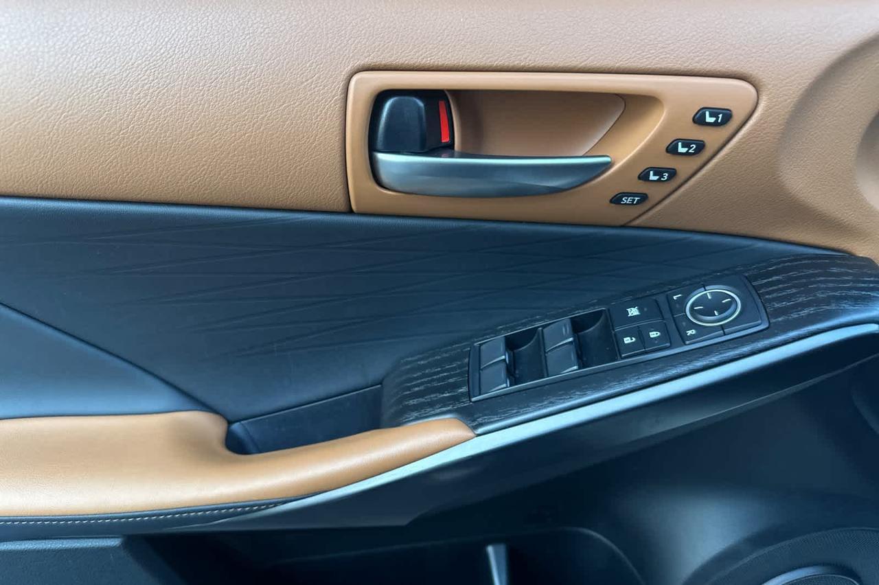 2023 Lexus IS 300 Roseville CA