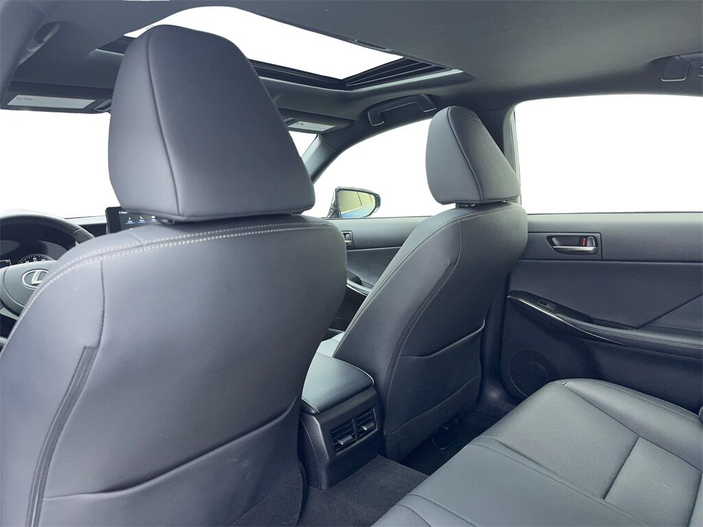 2023 Lexus IS 300 CAM,SUNROOF,CLMT STS,BLIND SPOT,18&quot; WLS Plano TX