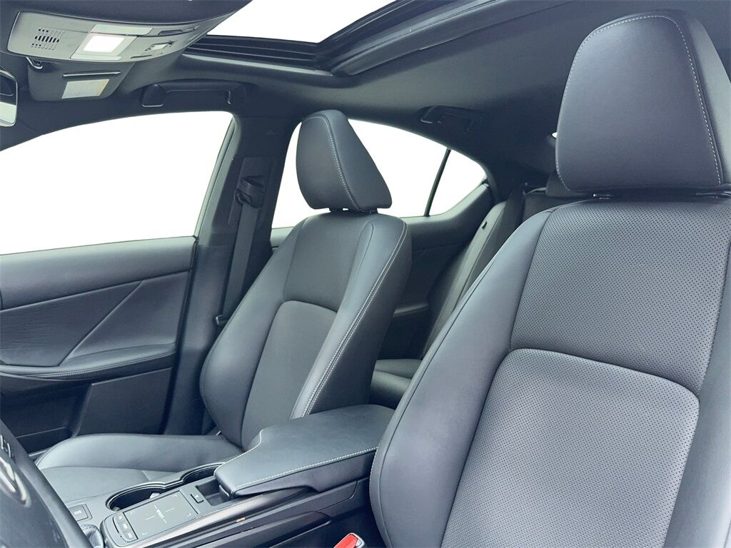 2023 Lexus IS 300 CAM,SUNROOF,CLMT STS,BLIND SPOT,18&quot; WLS Plano TX
