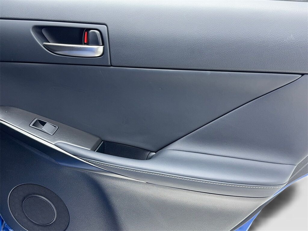 2023 Lexus IS 300 CAM,SUNROOF,CLMT STS,BLIND SPOT,18&quot; WLS Plano TX