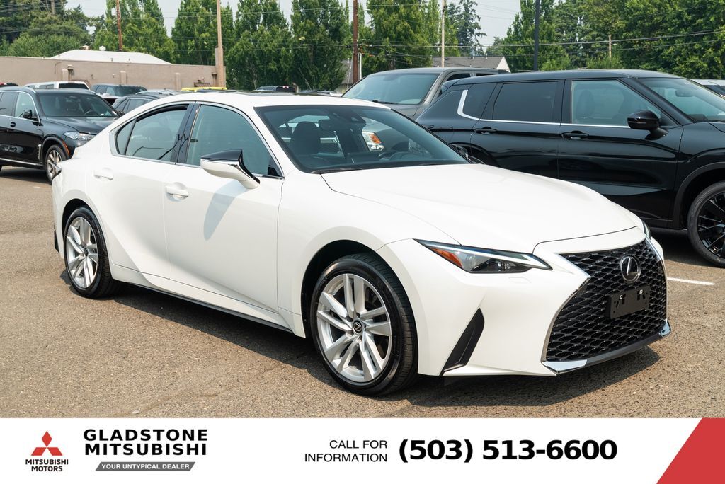 2023 Lexus IS 300