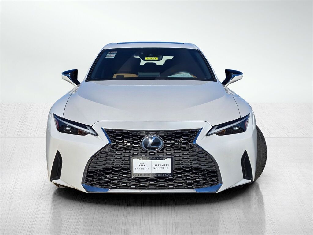 2023 Lexus IS 300