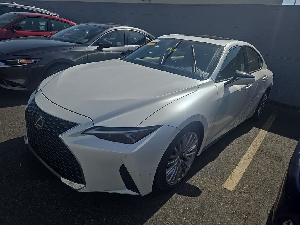 2023 Lexus IS 300
