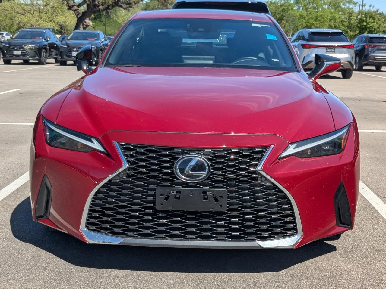 2023 Lexus IS 300