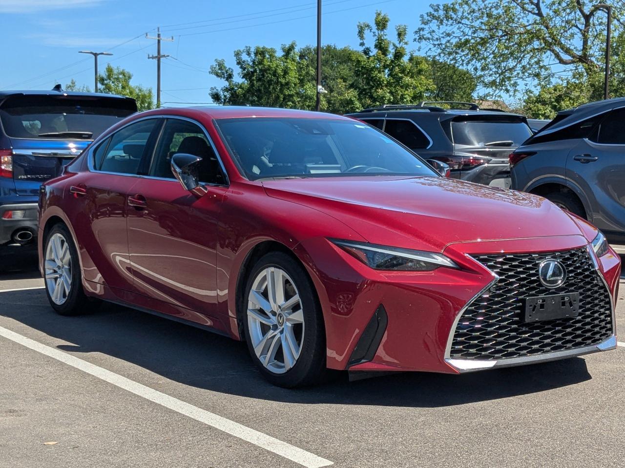 2023 Lexus IS 300