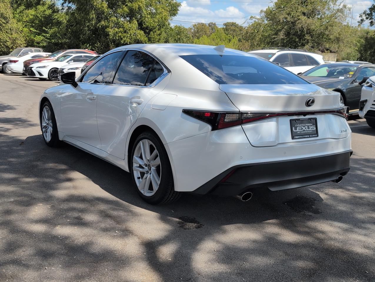 2023 Lexus IS 300