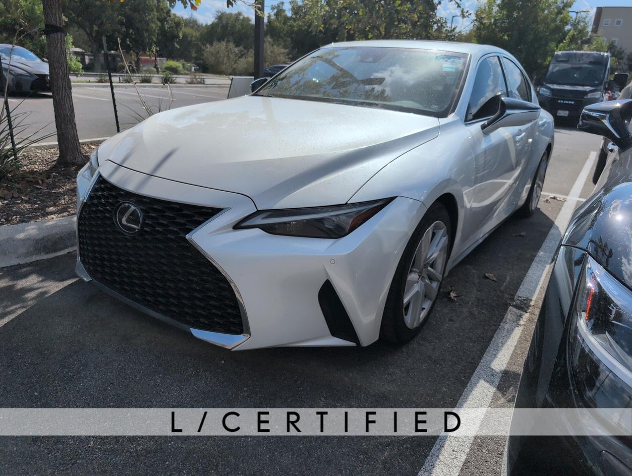 2023 Lexus IS 300