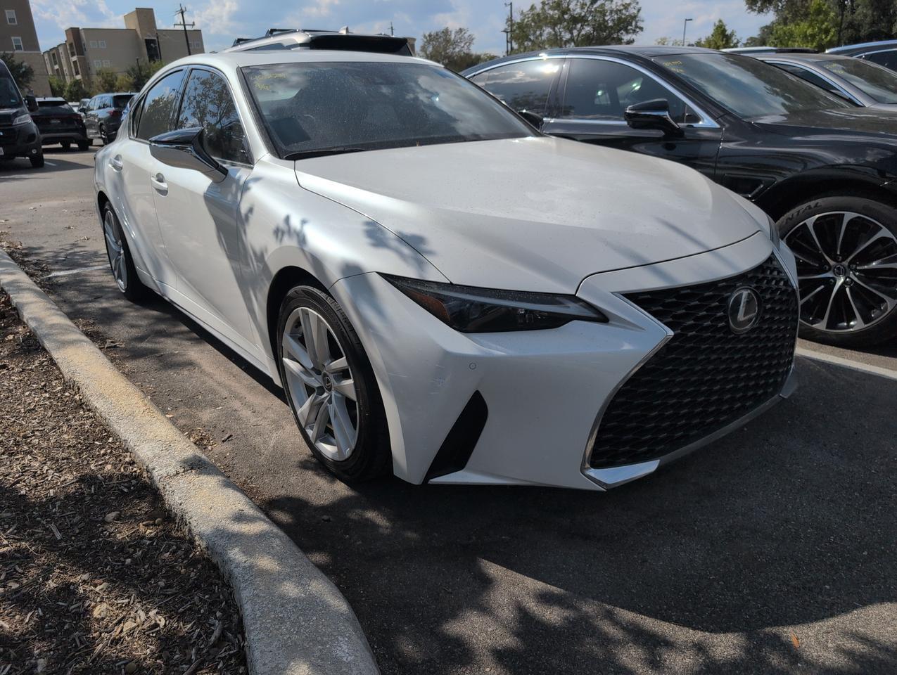 2023 Lexus IS 300