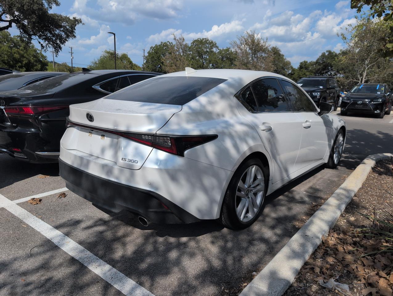 2023 Lexus IS 300