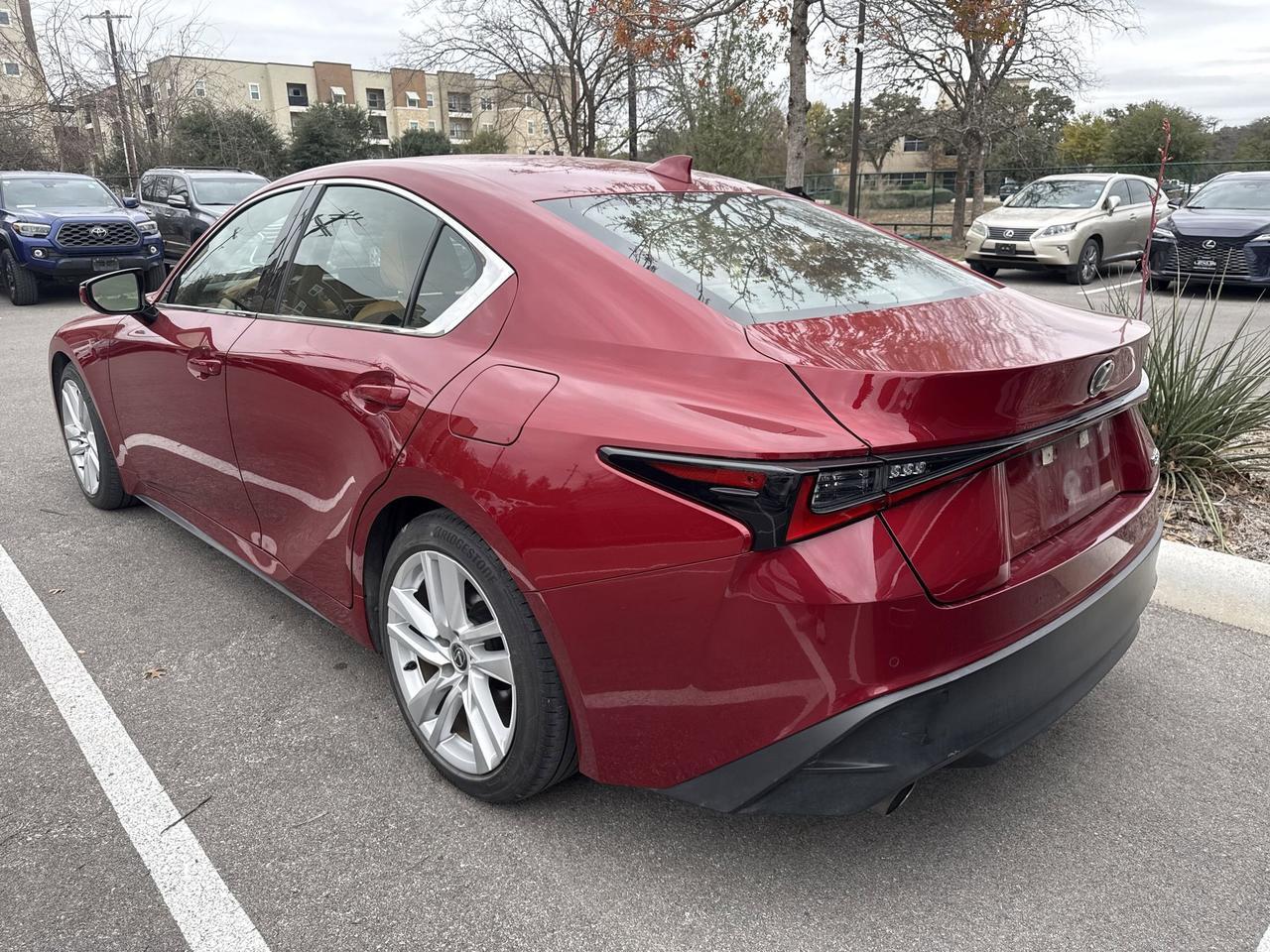 2023 Lexus IS 300