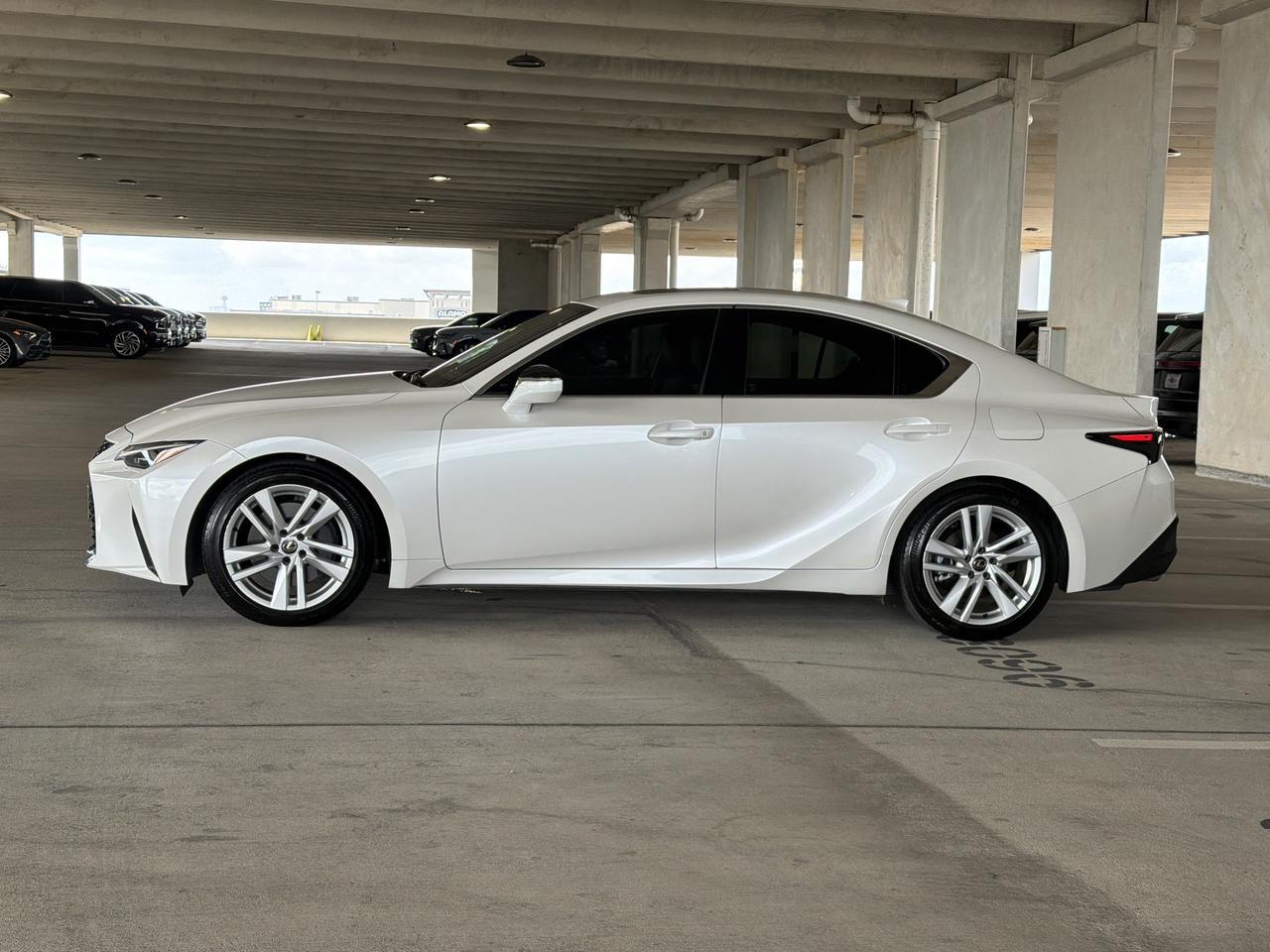 2023 Lexus IS 300