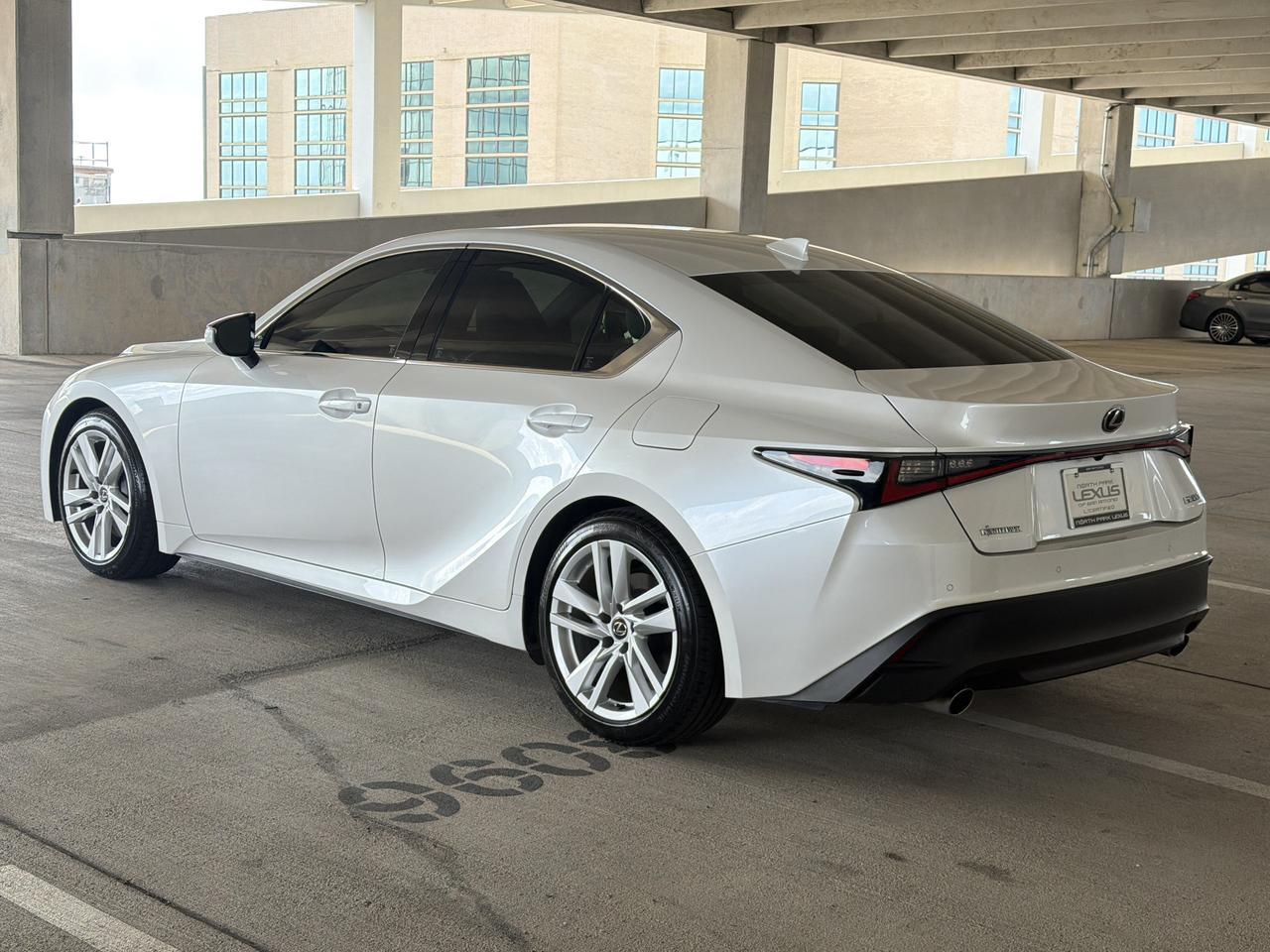 2023 Lexus IS 300