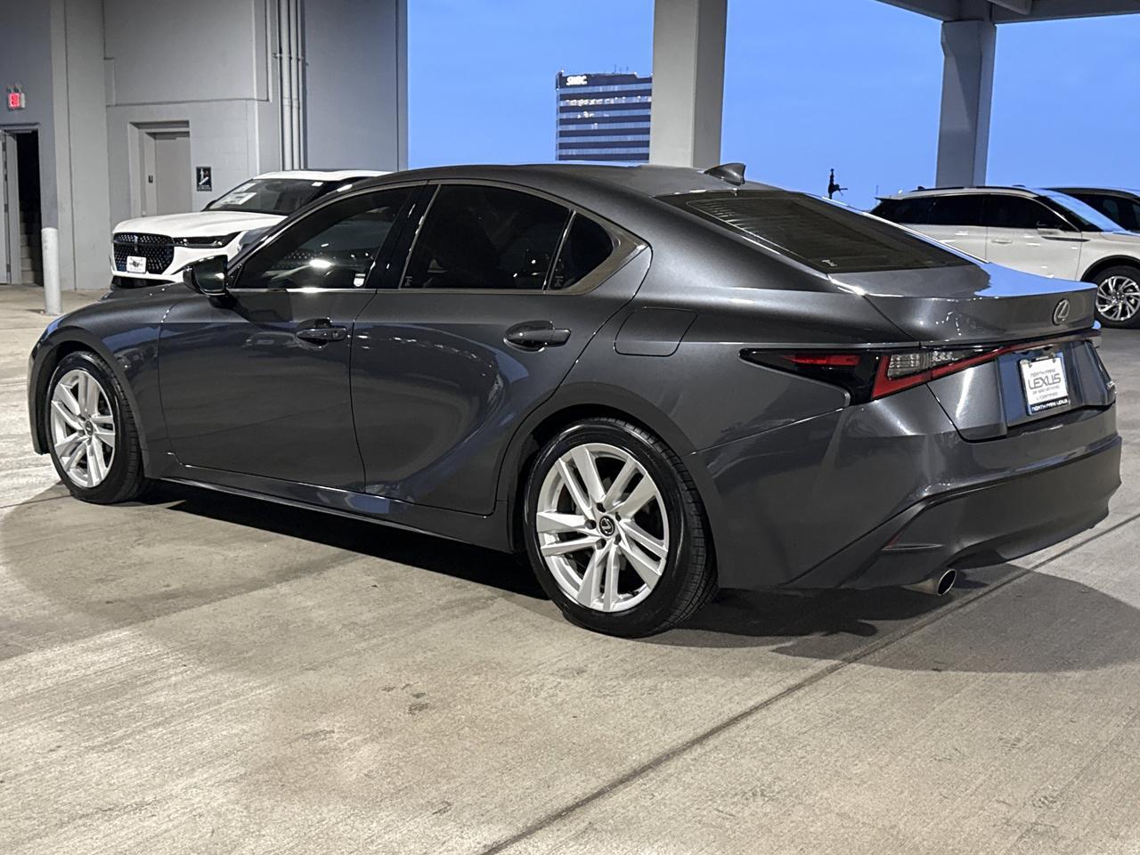 2023 Lexus IS 300