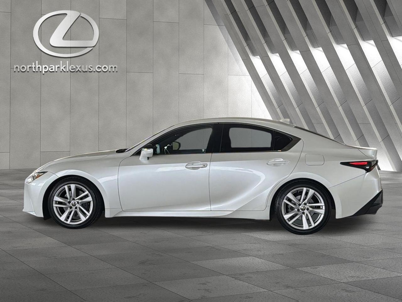 2023 Lexus IS 300