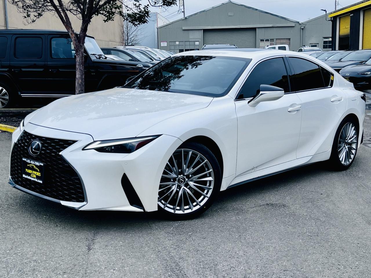 2023 Lexus IS 300