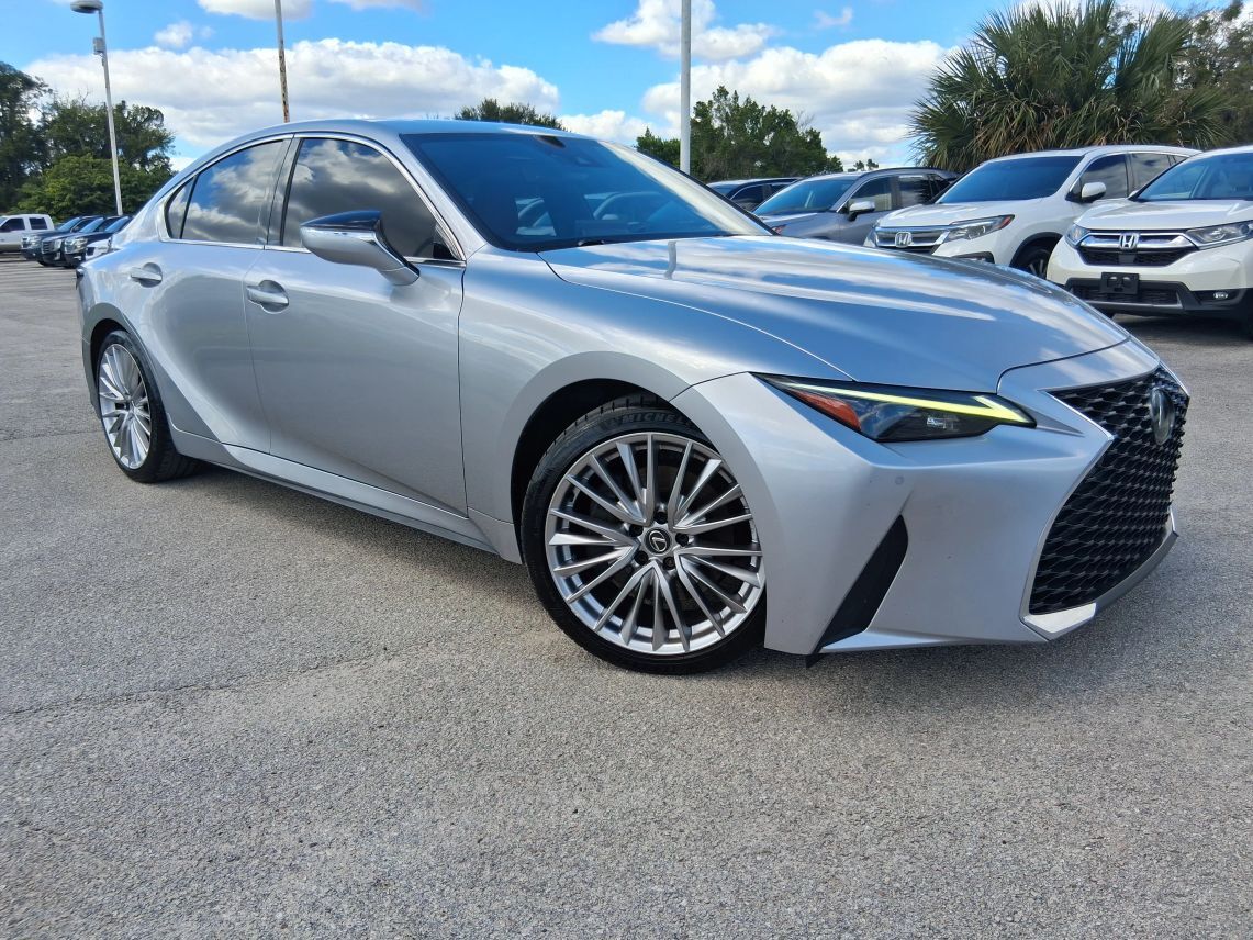 2023 Lexus IS 300 Sedan 4D