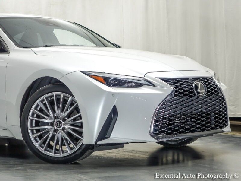 2023 Lexus IS 300