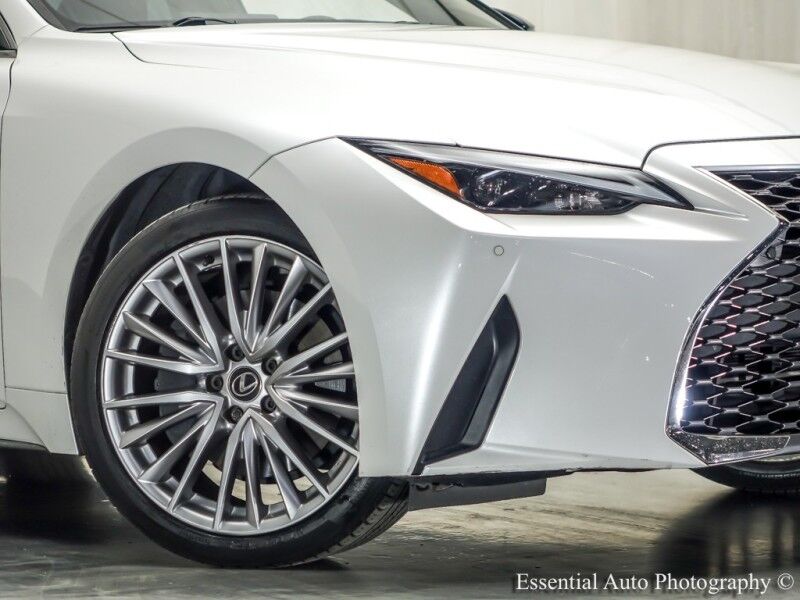 2023 Lexus IS 300