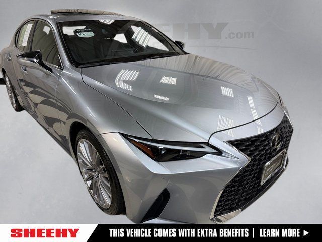 2023 Lexus IS