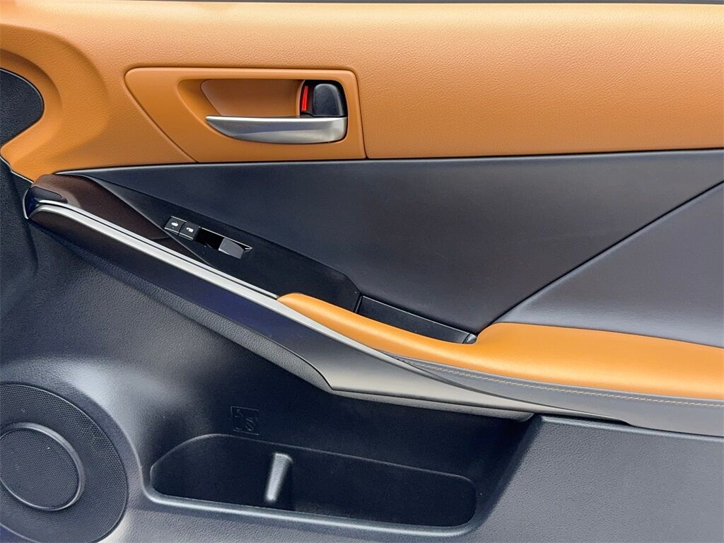 2023 Lexus IS 350 F SPORT Design CAM,SUNROOF,CLMT STS,BLIND SPOT Plano TX
