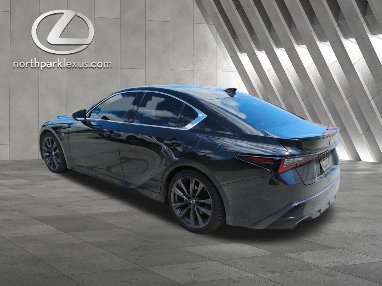 2023 Lexus IS 350 F SPORT Design