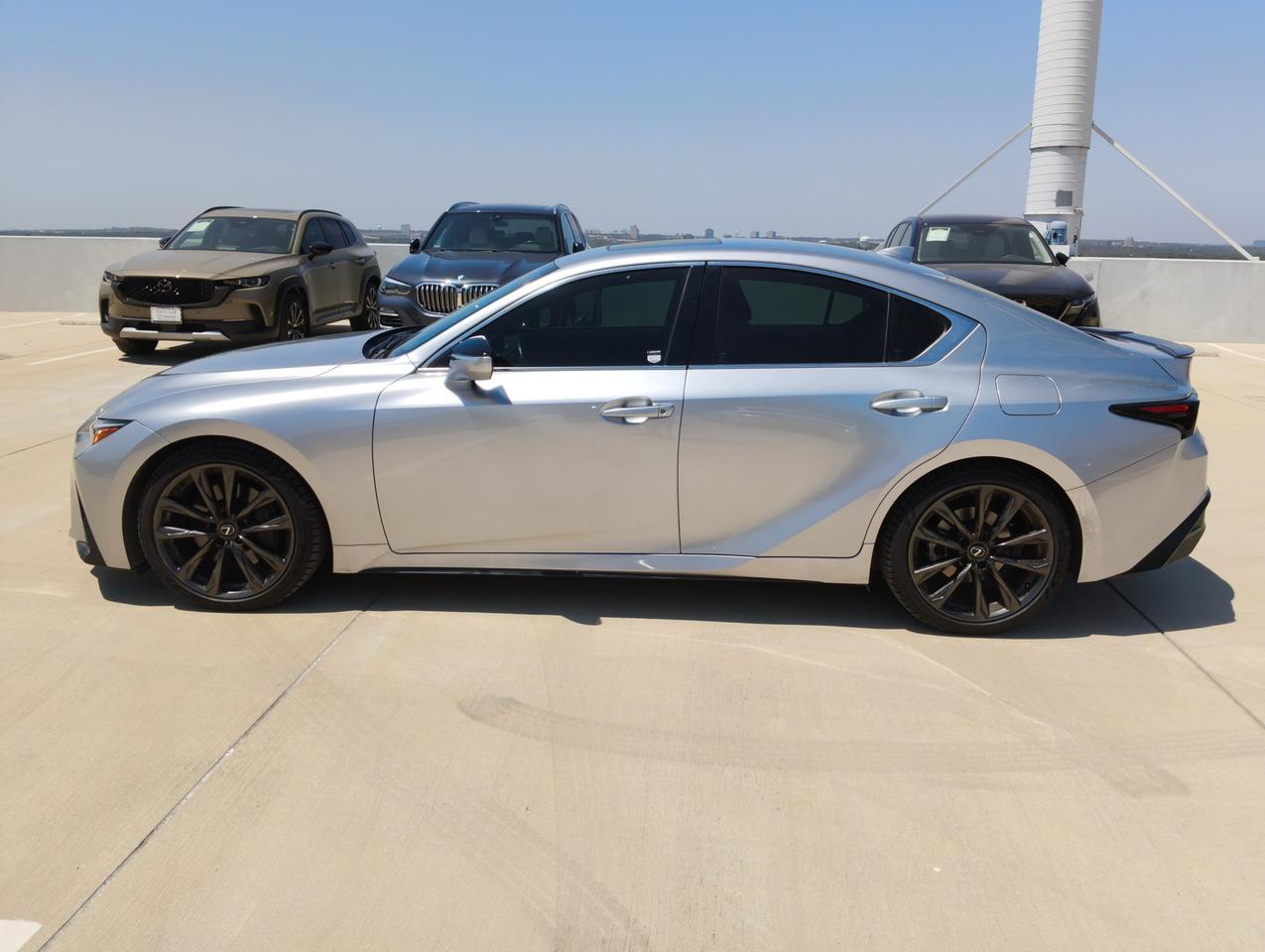 2023 Lexus IS 350 F SPORT Design